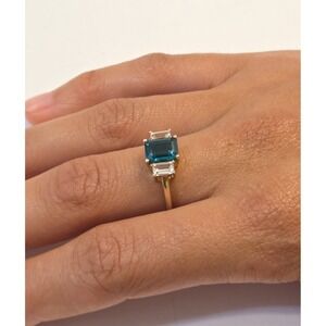 Stunning 10k Yellow Gold Emerald & White Sapphire Samuel Aaron THL Ring Size 7